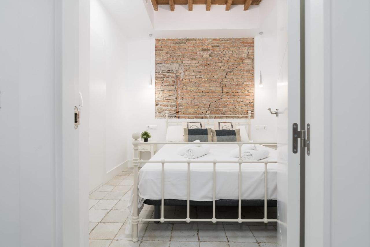 Suite Homes Sweet Alamos Малага Экстерьер фото