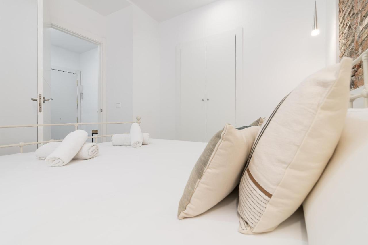 Suite Homes Sweet Alamos Малага Экстерьер фото